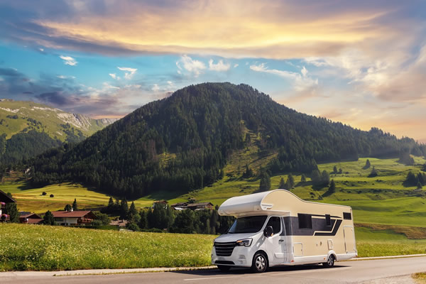 AdobeStock 954060178 Scenic road Svizzera acquistata 4 giugno 2025 web s