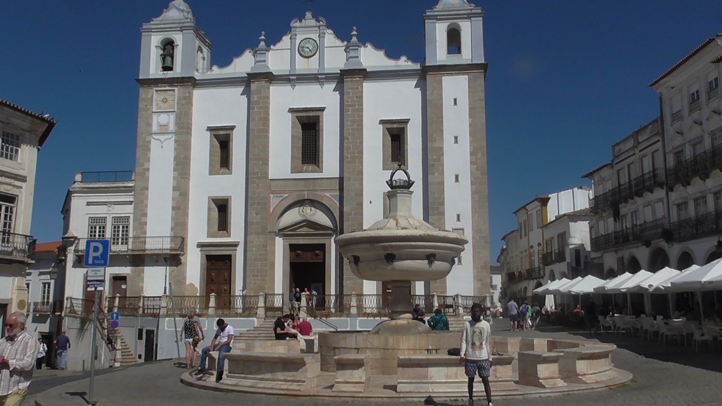 evora chiesa