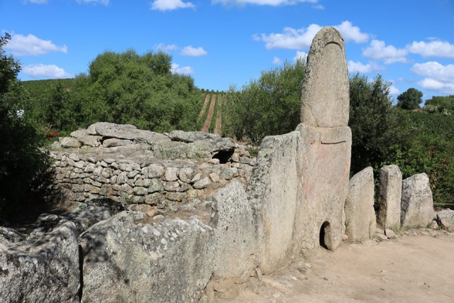 Coddu Vecchju La tomba dei giganti