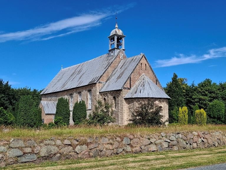 Hviding Kirke