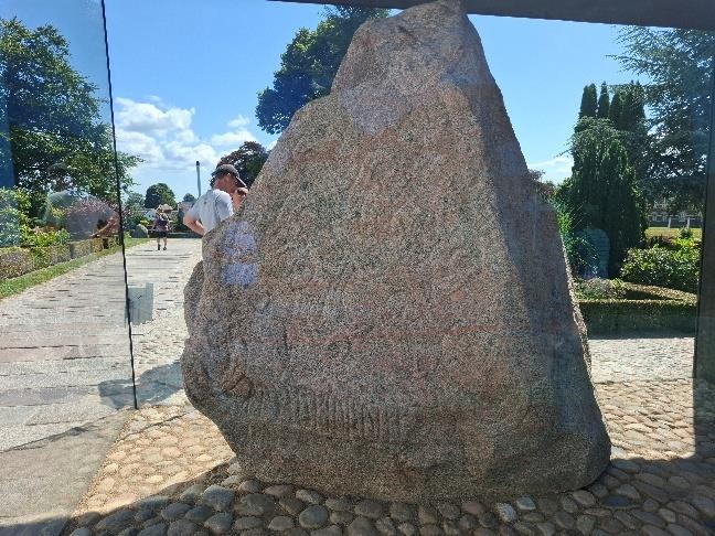 pietre runiche masso storico