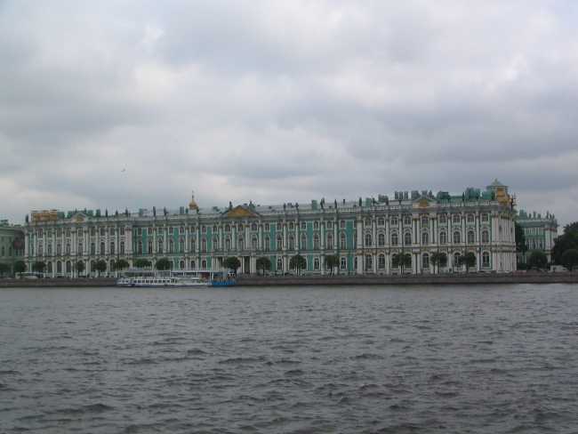 09-07-l'hermitage-dalla-neva