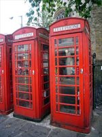 04 Tipiche cabine telefoniche inglesi