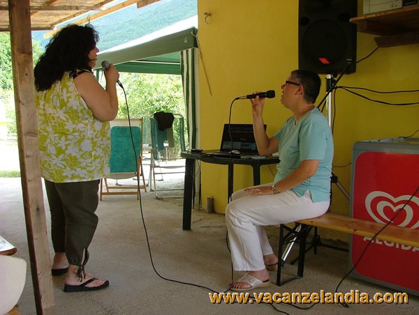 marche_cantiano_raduno_camping_ginestre_catria_karaoke_26